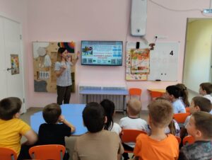 Подробнее о статье Детский месячник «Уступи дорогу поездам»