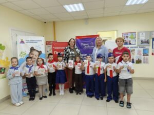 Подробнее о статье 🎉 «Родным — любимым»: тепло наших сердец! ❤️